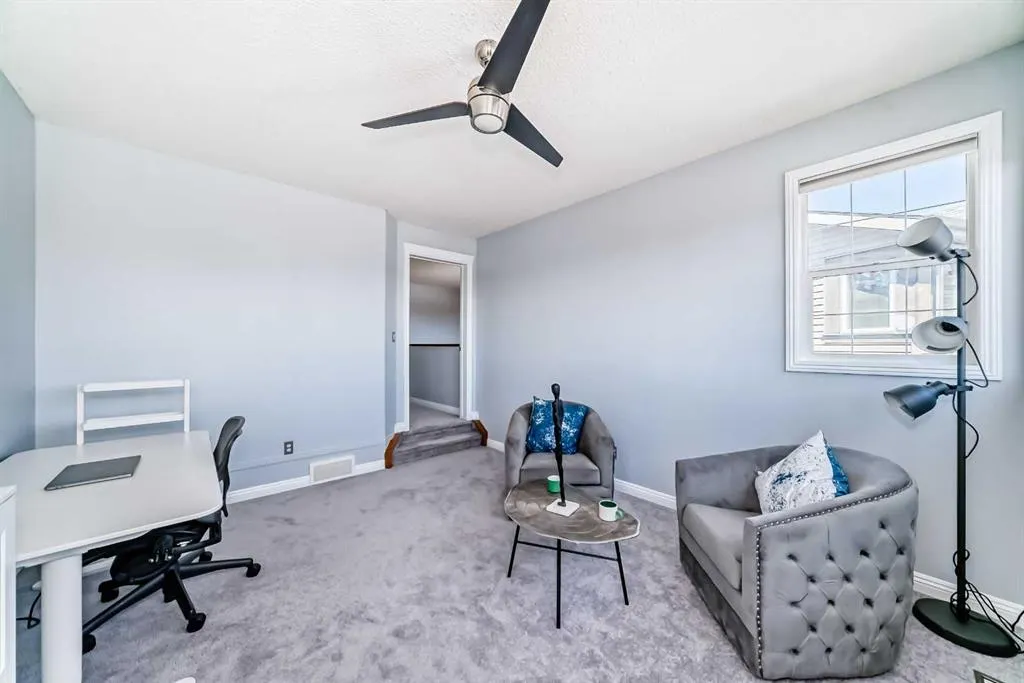 149 Covehaven Gardens NE