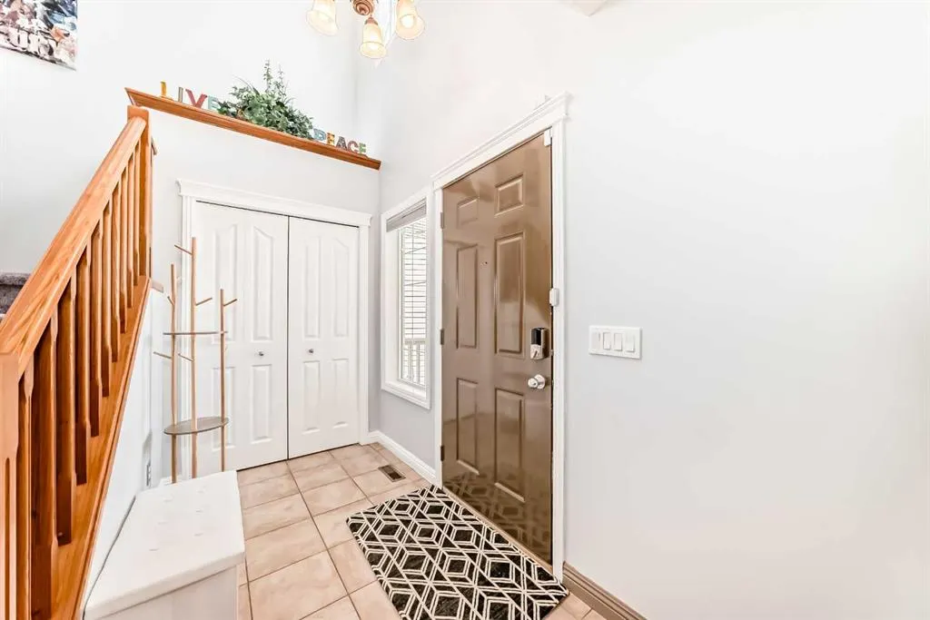 149 Covehaven Gardens NE