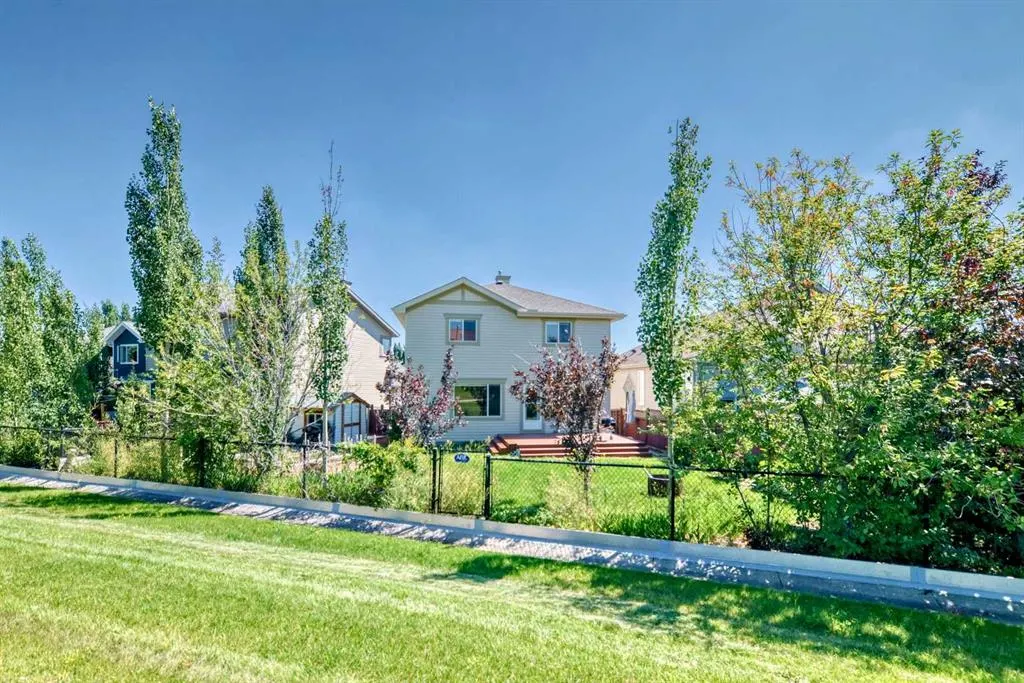149 Covehaven Gardens NE
