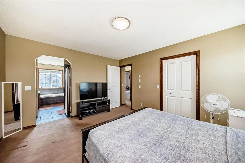 10 Cranwell Square SE