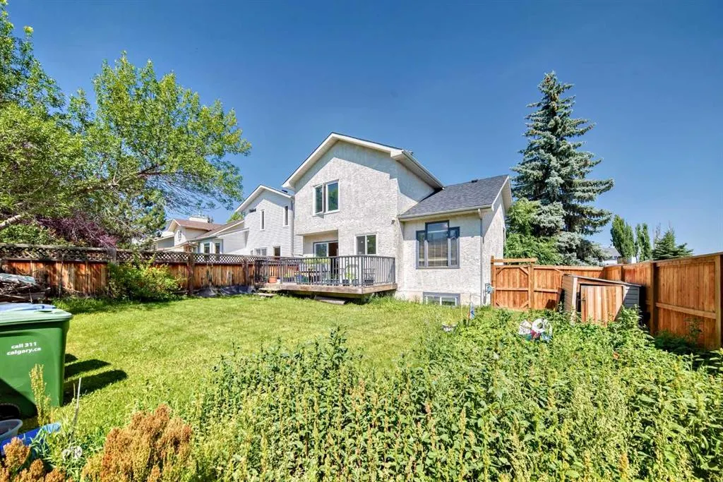 165 Shawinigan Drive SW