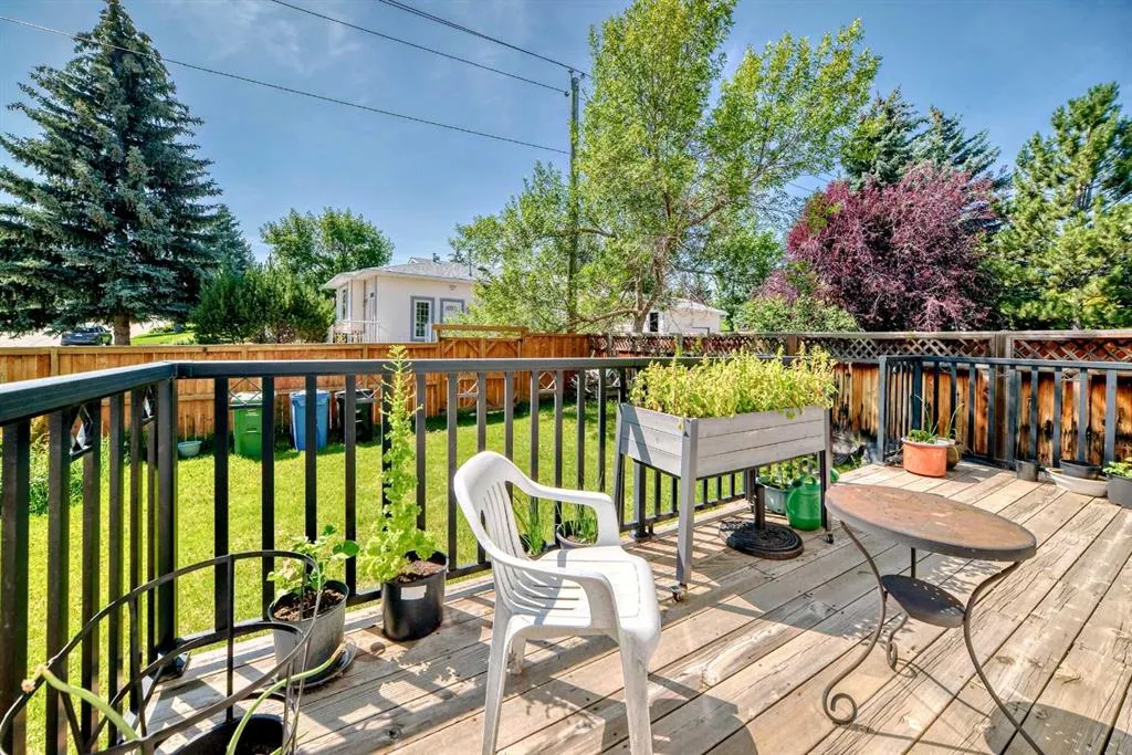 165 Shawinigan Drive SW