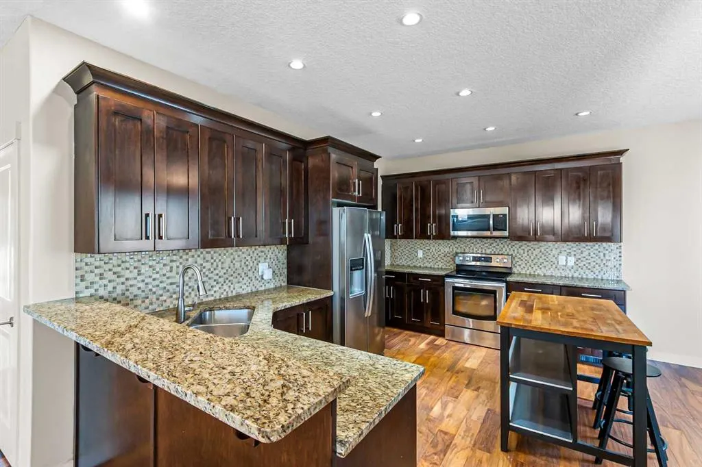 973 Channelside Road SW
