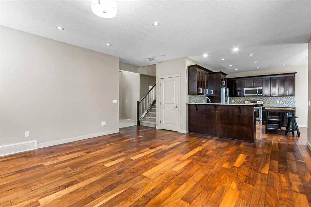 973 Channelside Road SW