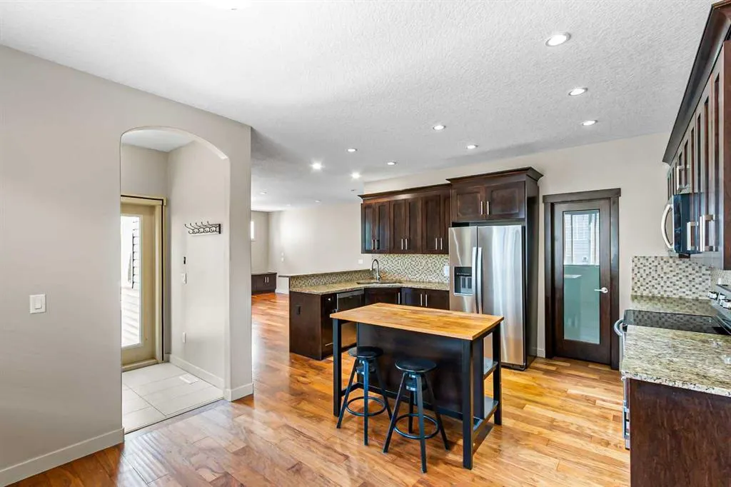 973 Channelside Road SW