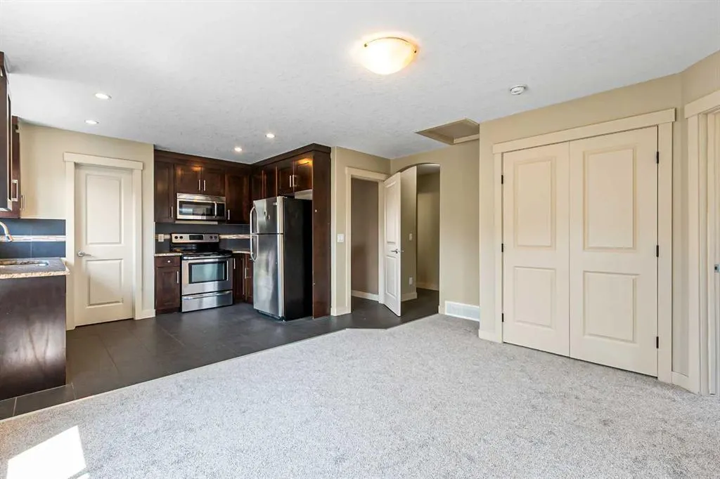 973 Channelside Road SW