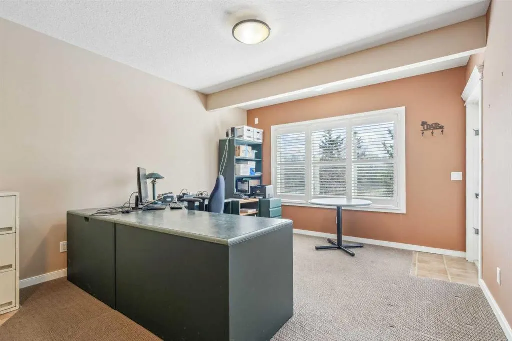 358 Crystal Green Rise