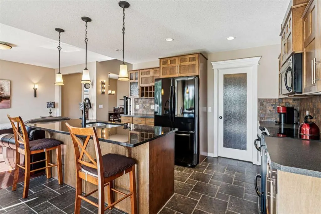 358 Crystal Green Rise