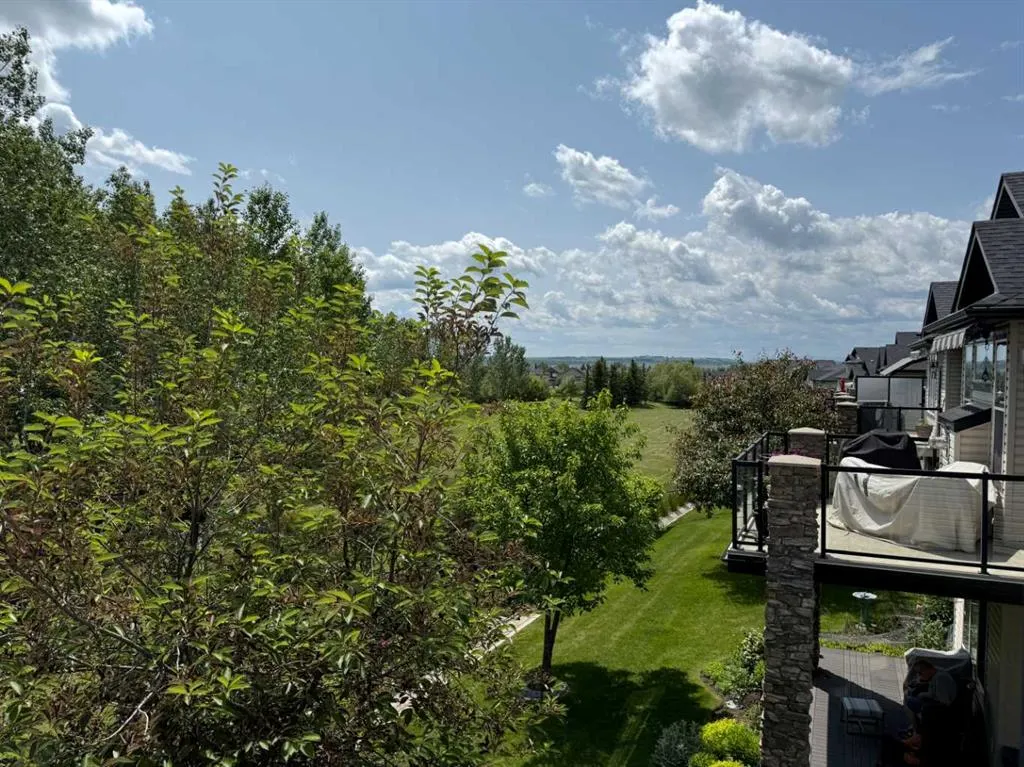 358 Crystal Green Rise