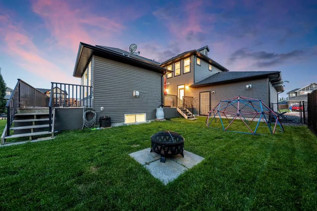 105 Boulder Creek Bay SE