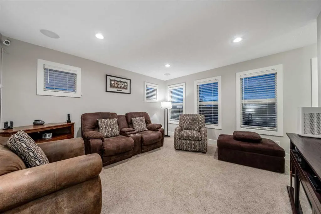 105 Boulder Creek Bay SE
