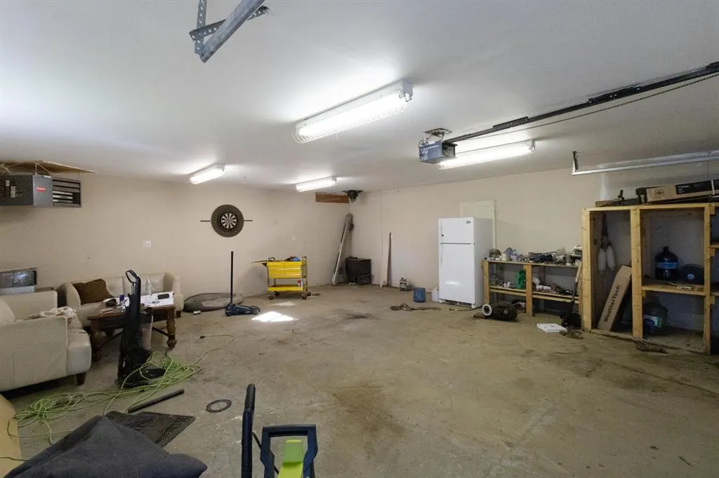 121 Cheecham Court