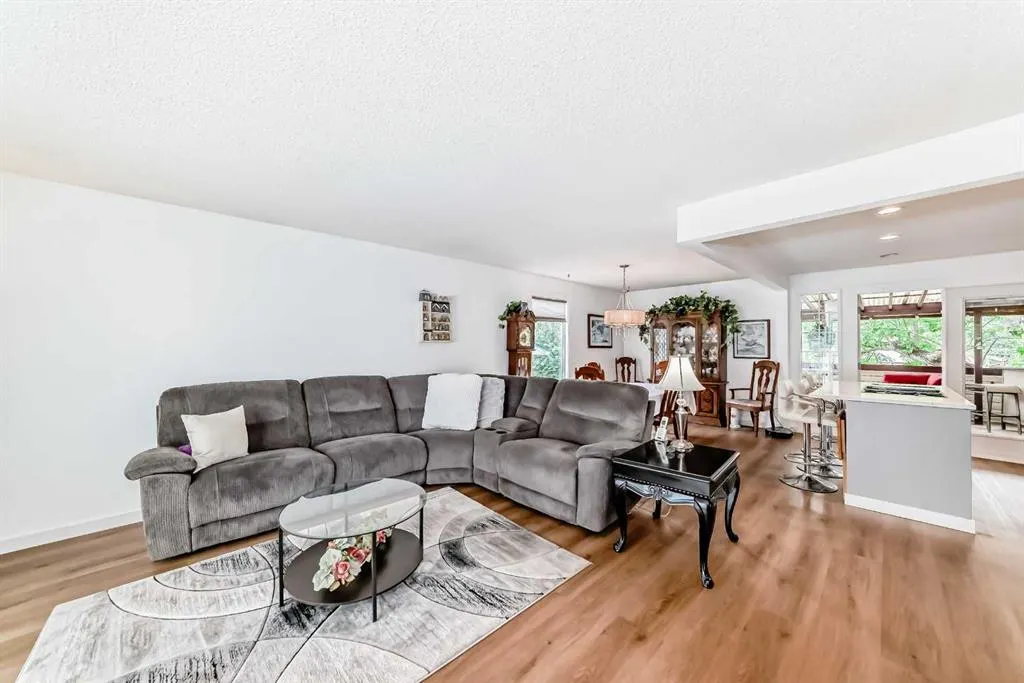 35 Pensville Road SE