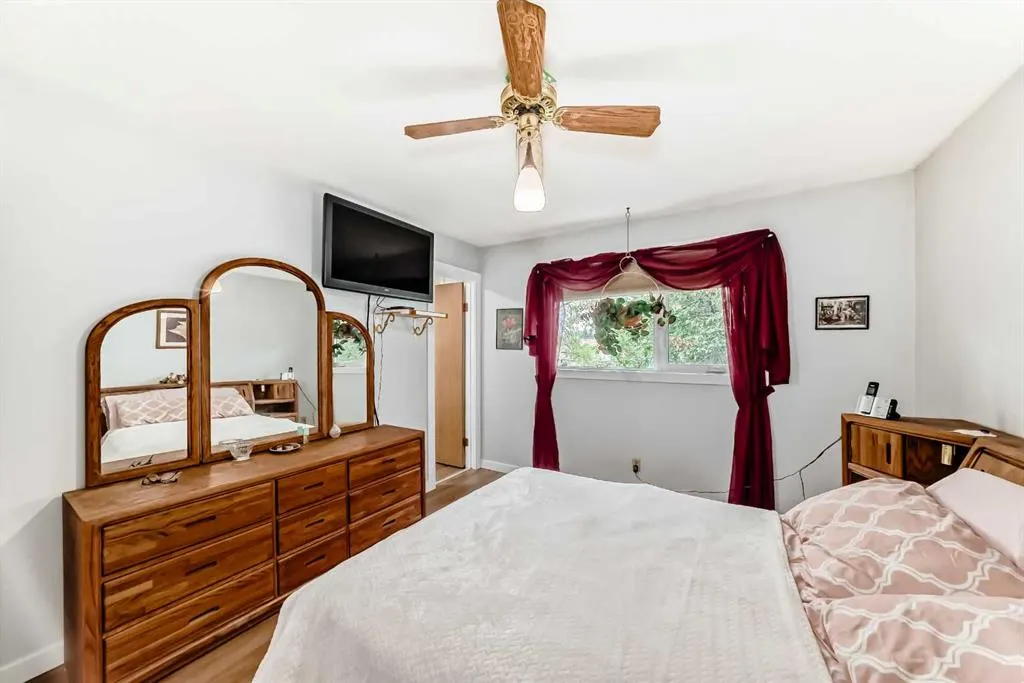 35 Pensville Road SE