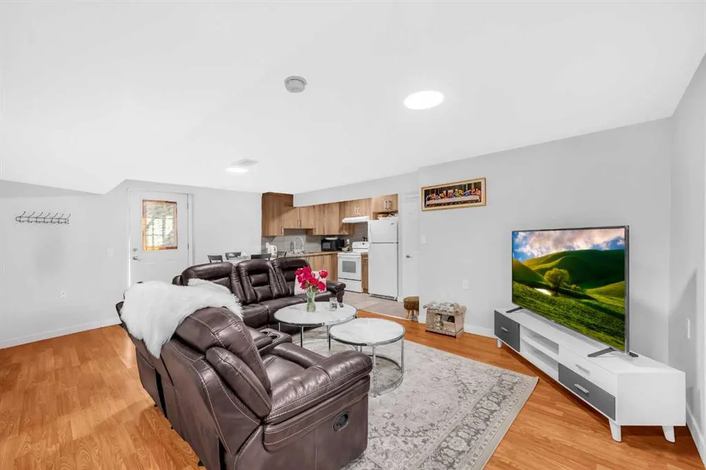 238 Lakeview Inlet