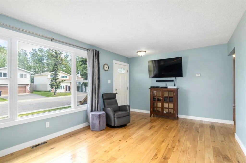 129 Ermine Crescent