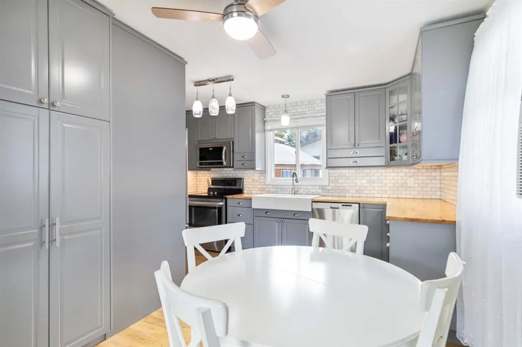 129 Ermine Crescent