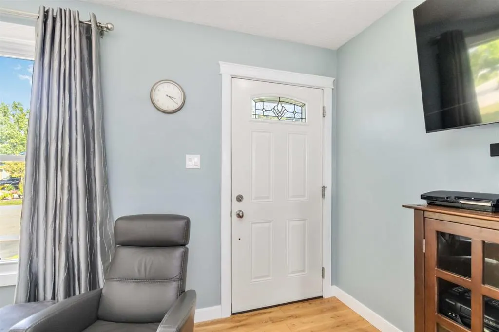 129 Ermine Crescent
