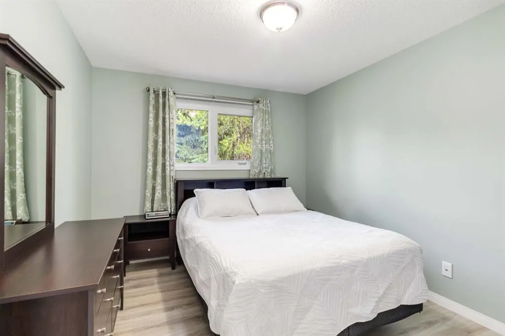 129 Ermine Crescent
