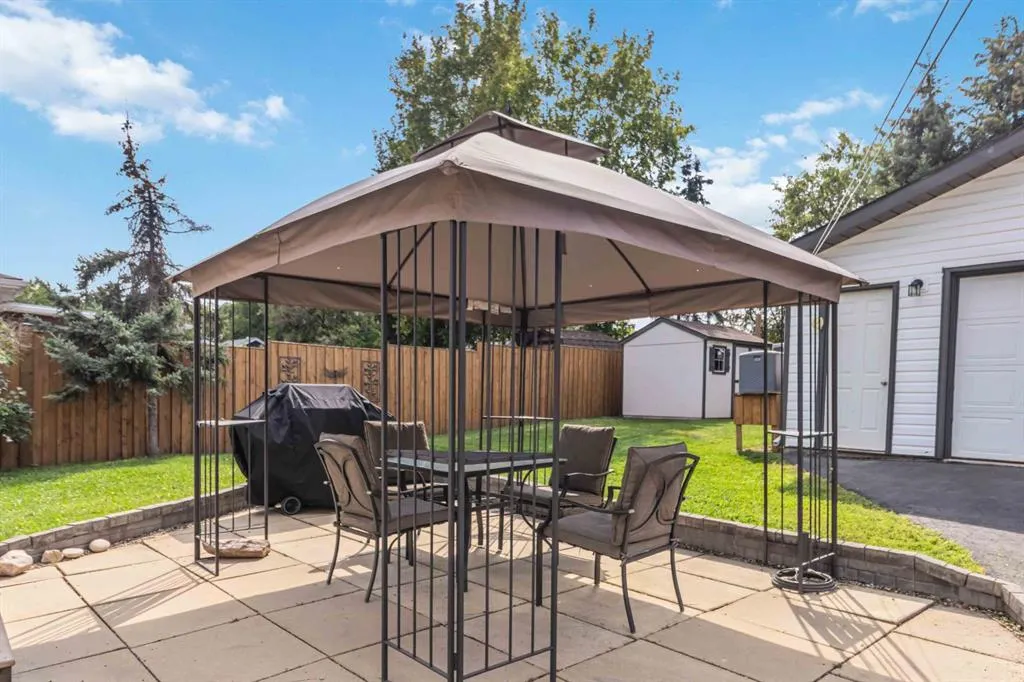 129 Ermine Crescent