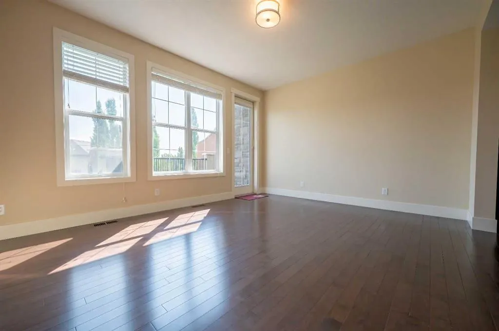 22 Quarry Lane SE