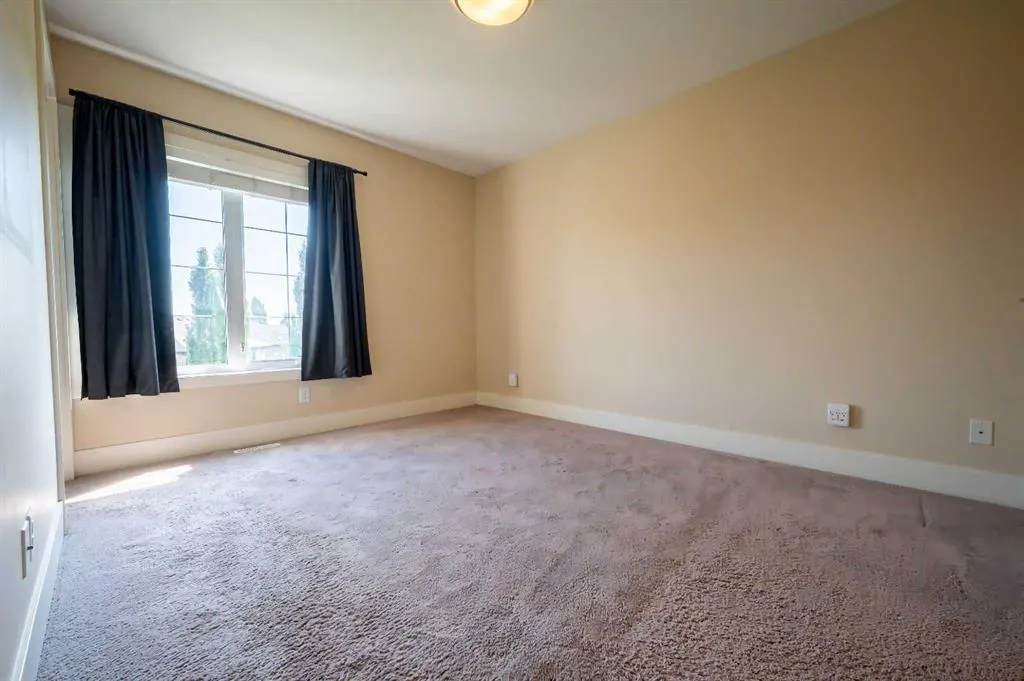 22 Quarry Lane SE