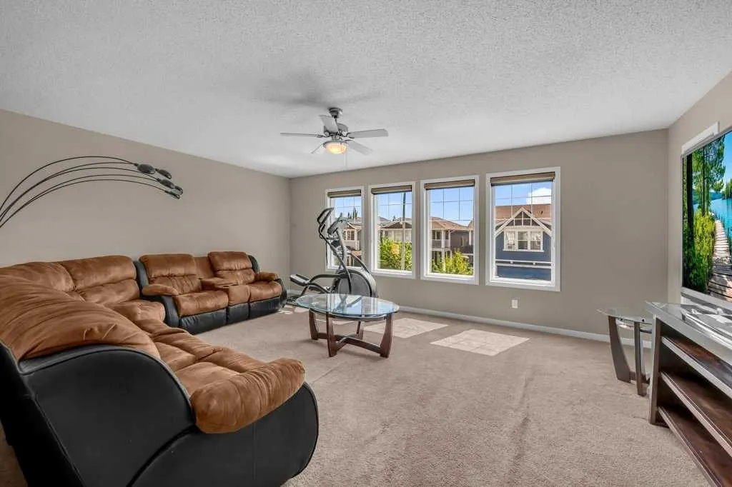 199 Auburn Glen Drive SE