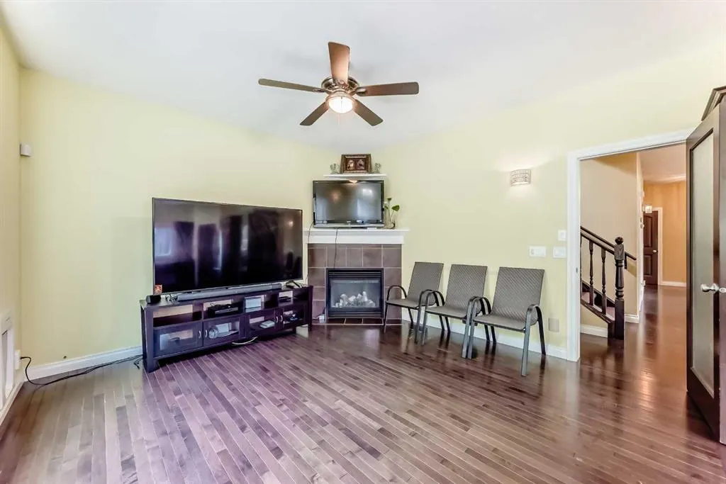 583 West Chestermere Drive