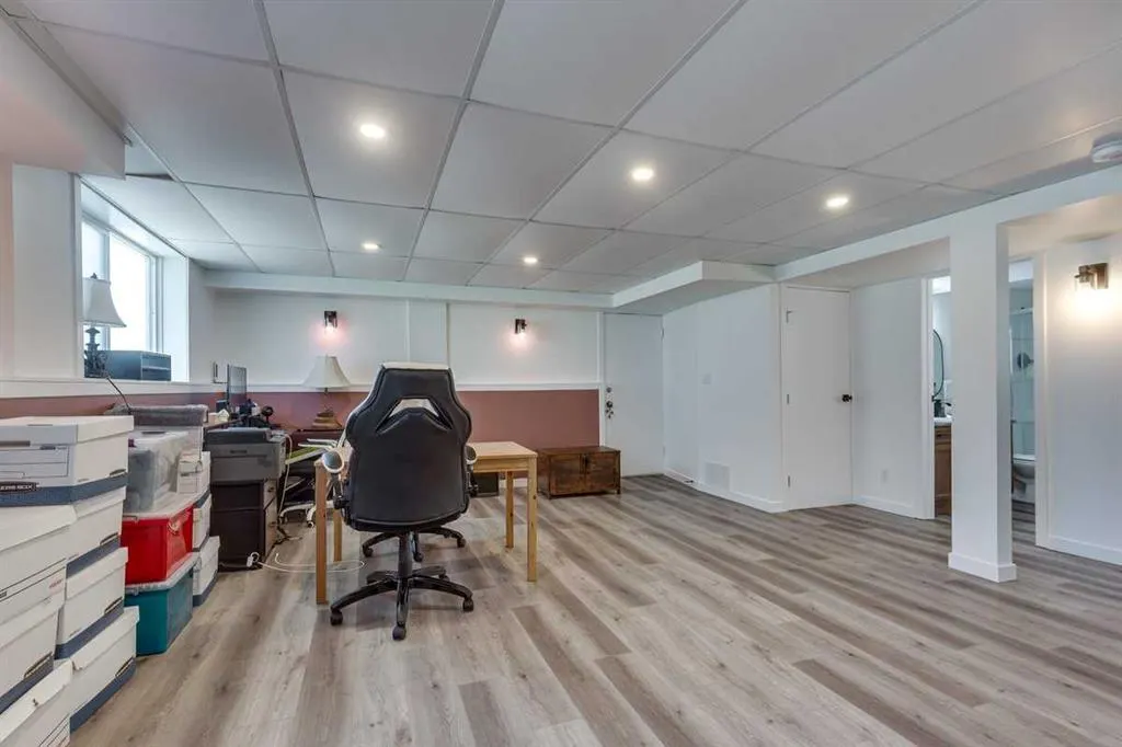 104 Oak Drive
