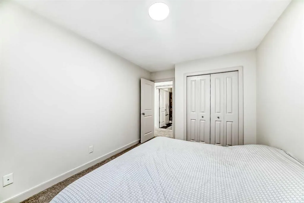 314 Evanston Drive NW