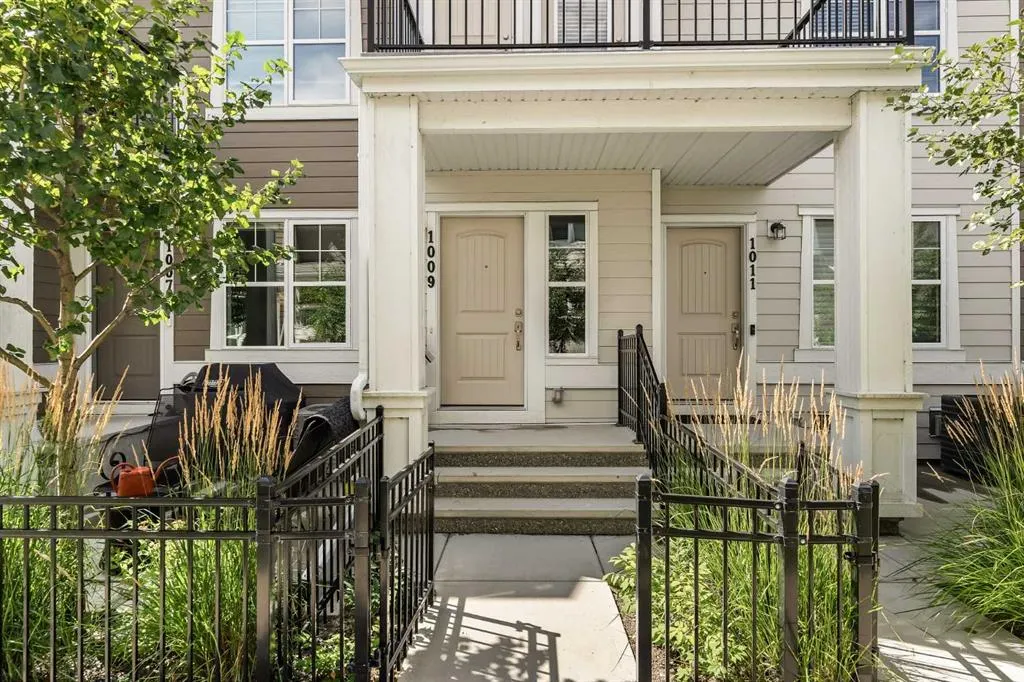 1009 Cranbrook Walk SE