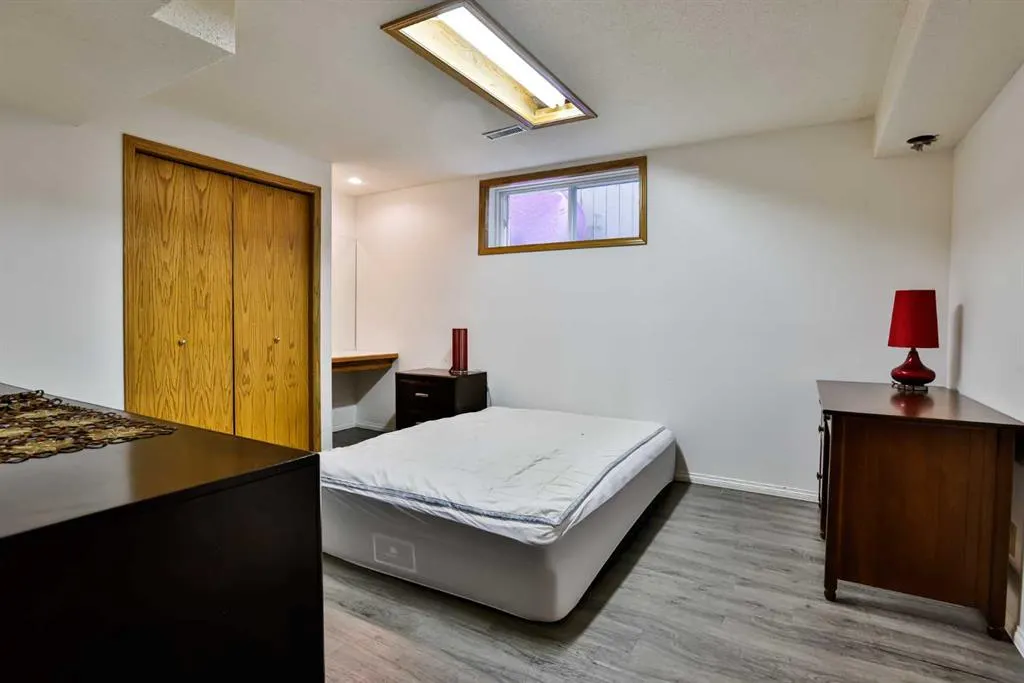 93 Coachwood Road W