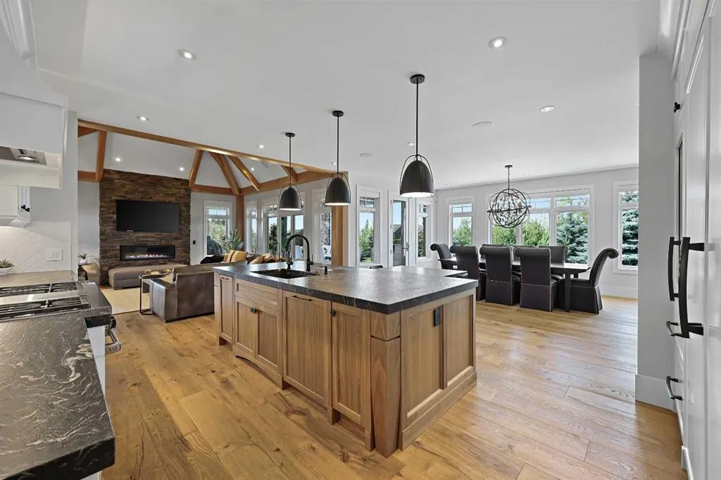 237 Windhorse Court