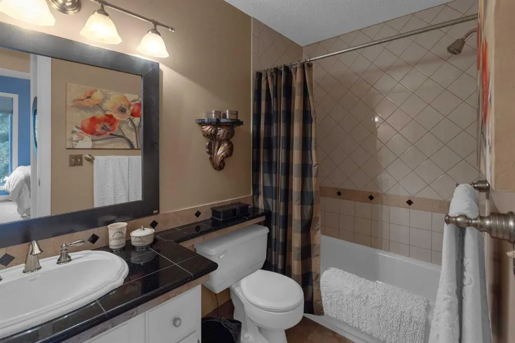 120 Deercross Road SE