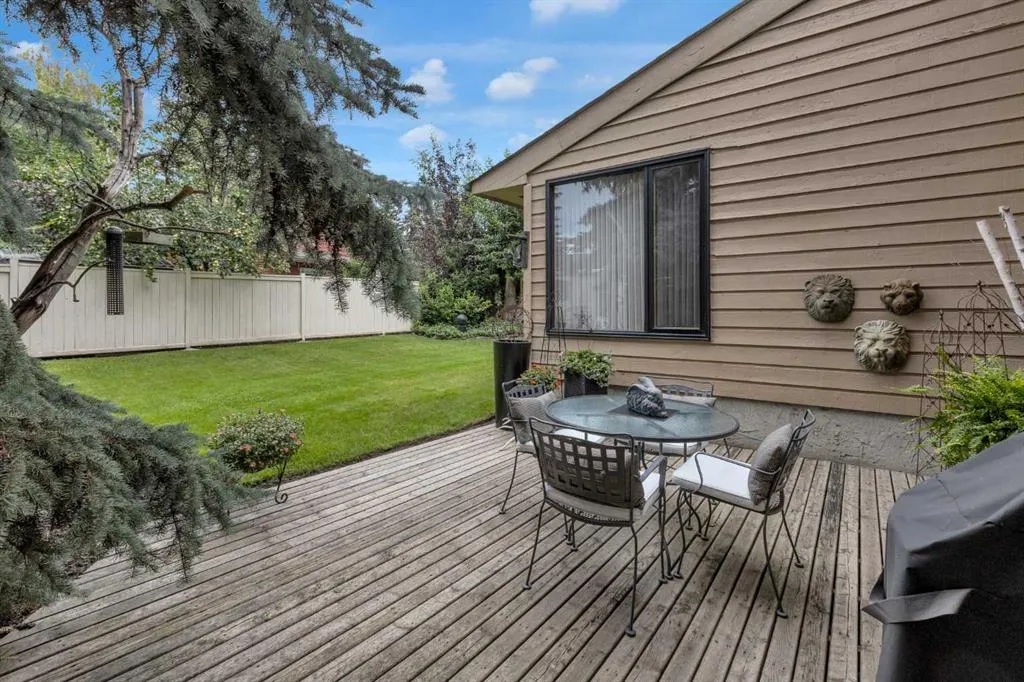 120 Deercross Road SE