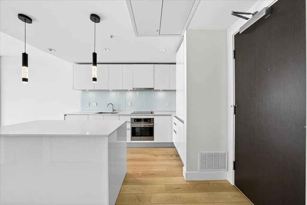1122 3 Street SE, #2703