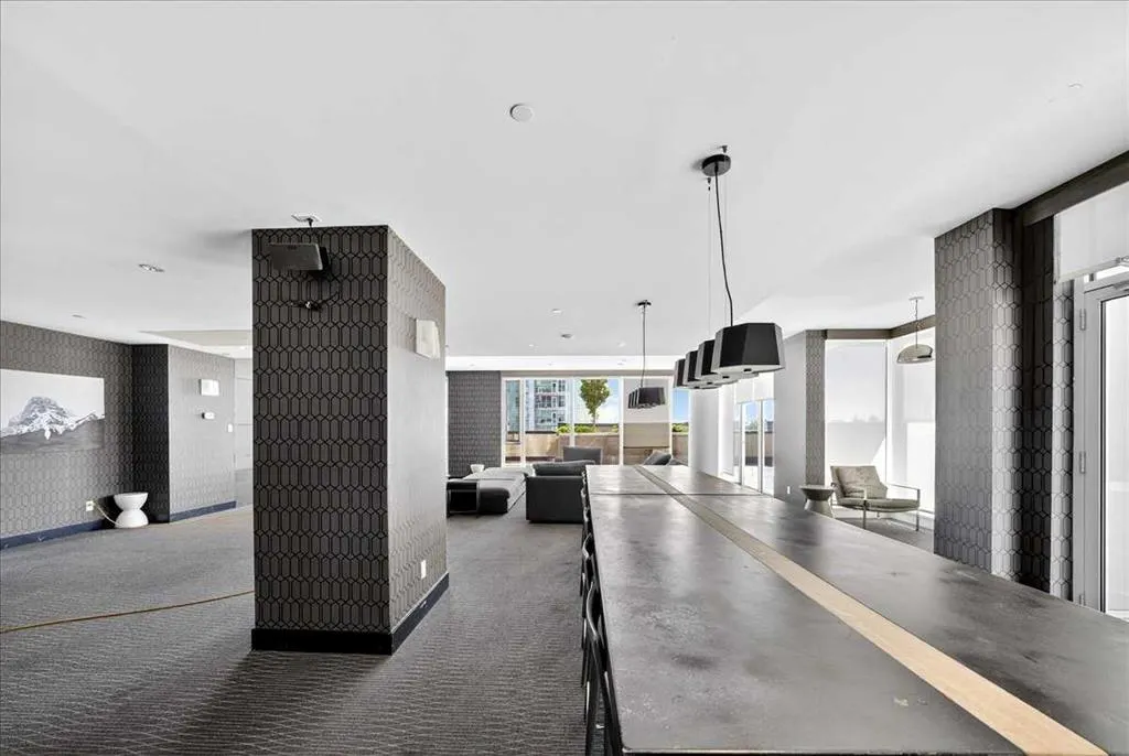 1122 3 Street SE, #2703