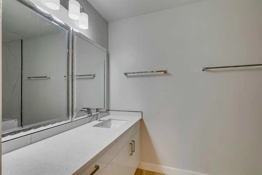 5404 10 Avenue SE, #111