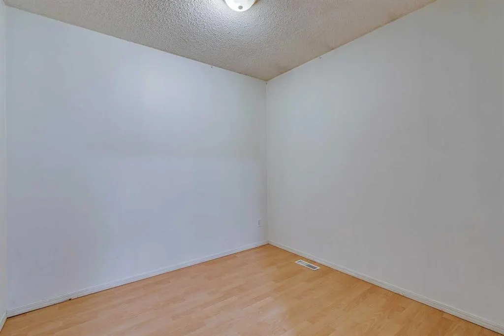 5404 10 Avenue SE, #111