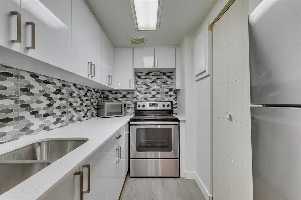 5404 10 Avenue SE, #111