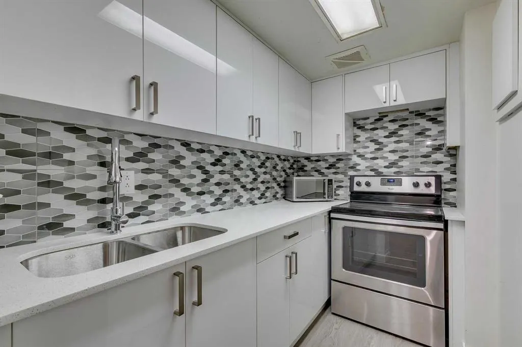 5404 10 Avenue SE, #111