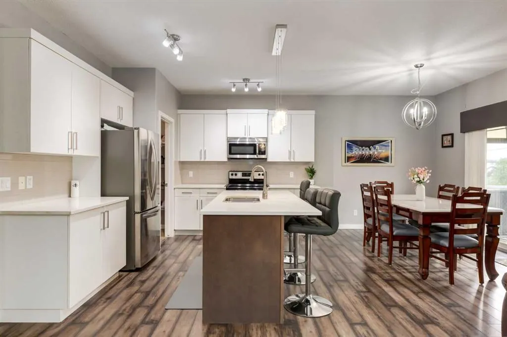 165 Bayside Loop SW