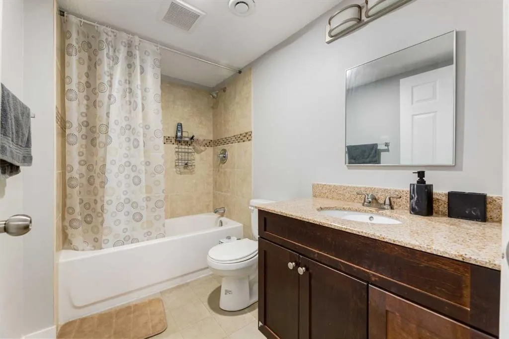 165 Bayside Loop SW