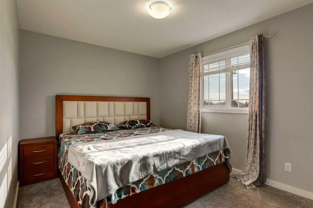 165 Bayside Loop SW