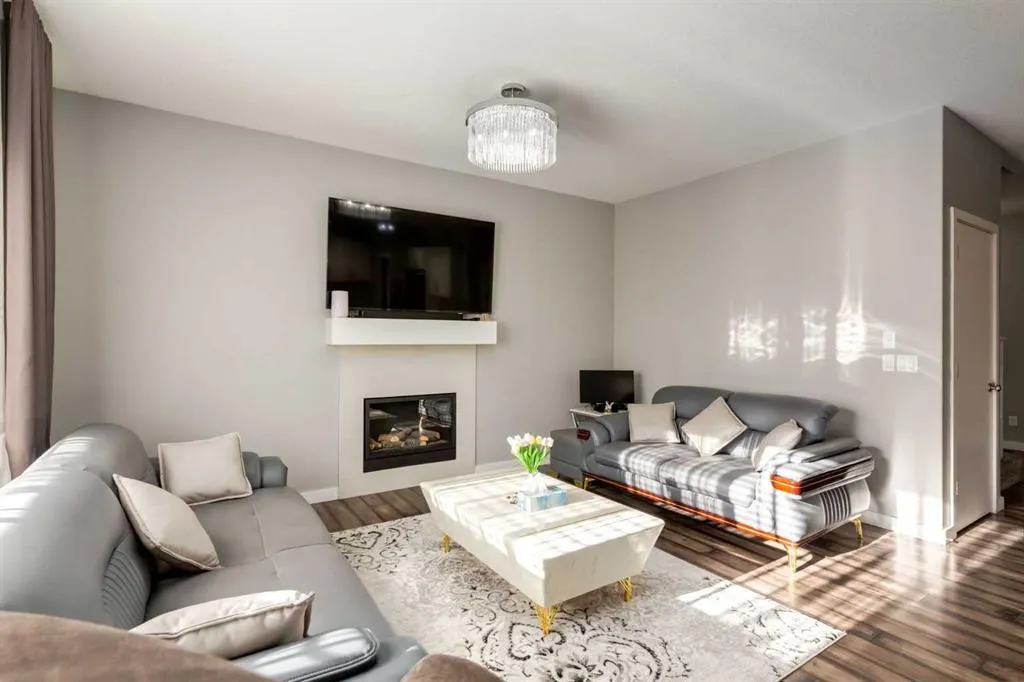 165 Bayside Loop SW