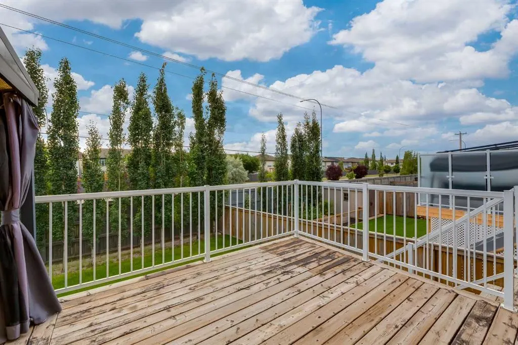165 Bayside Loop SW