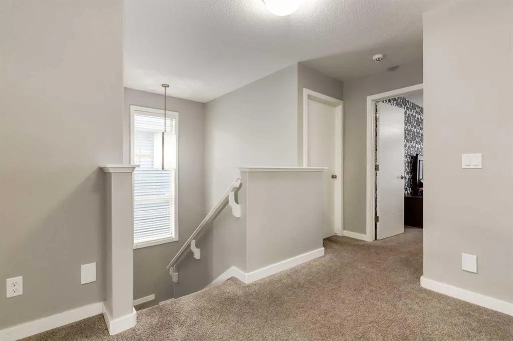165 Bayside Loop SW