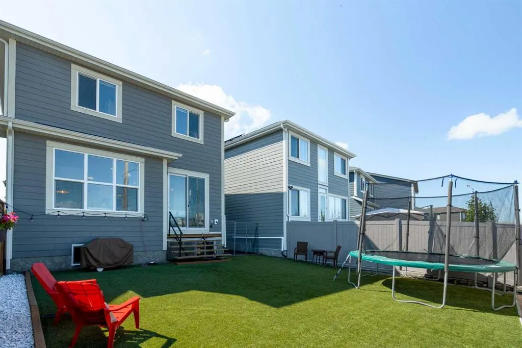 36 Magnolia Bay SE