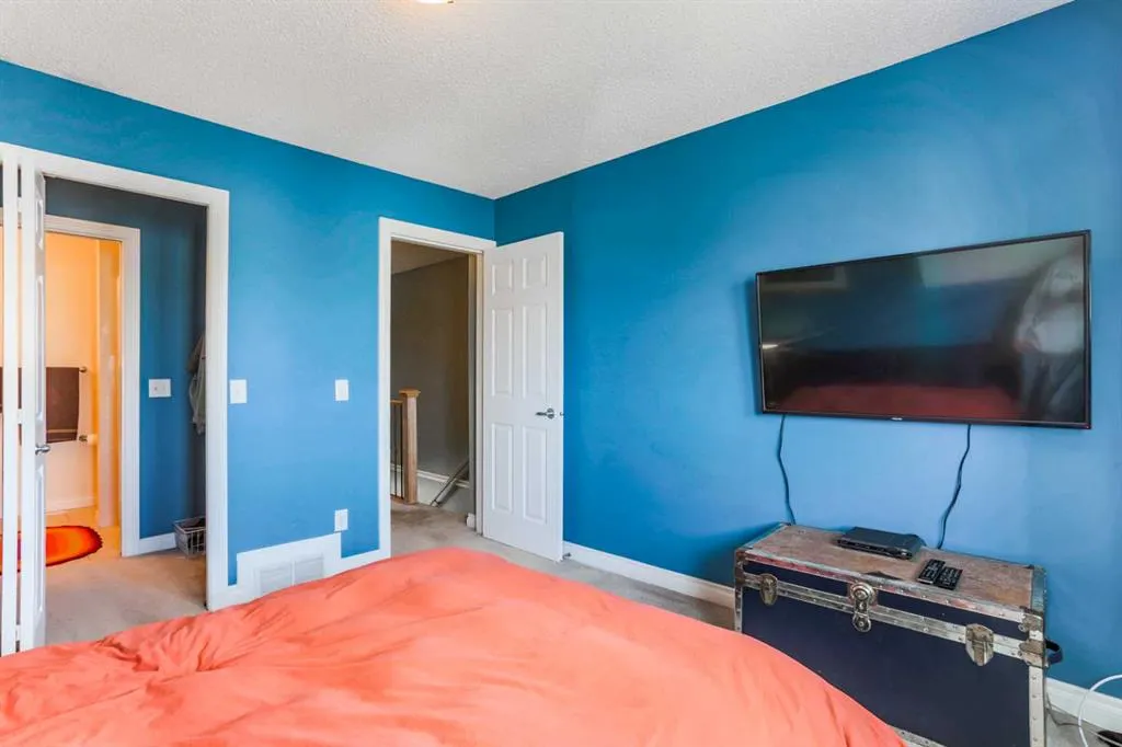 143 Cedarwood Lane SW