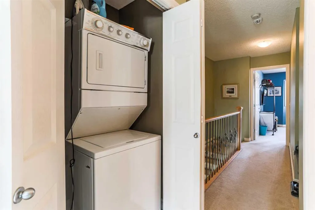 143 Cedarwood Lane SW